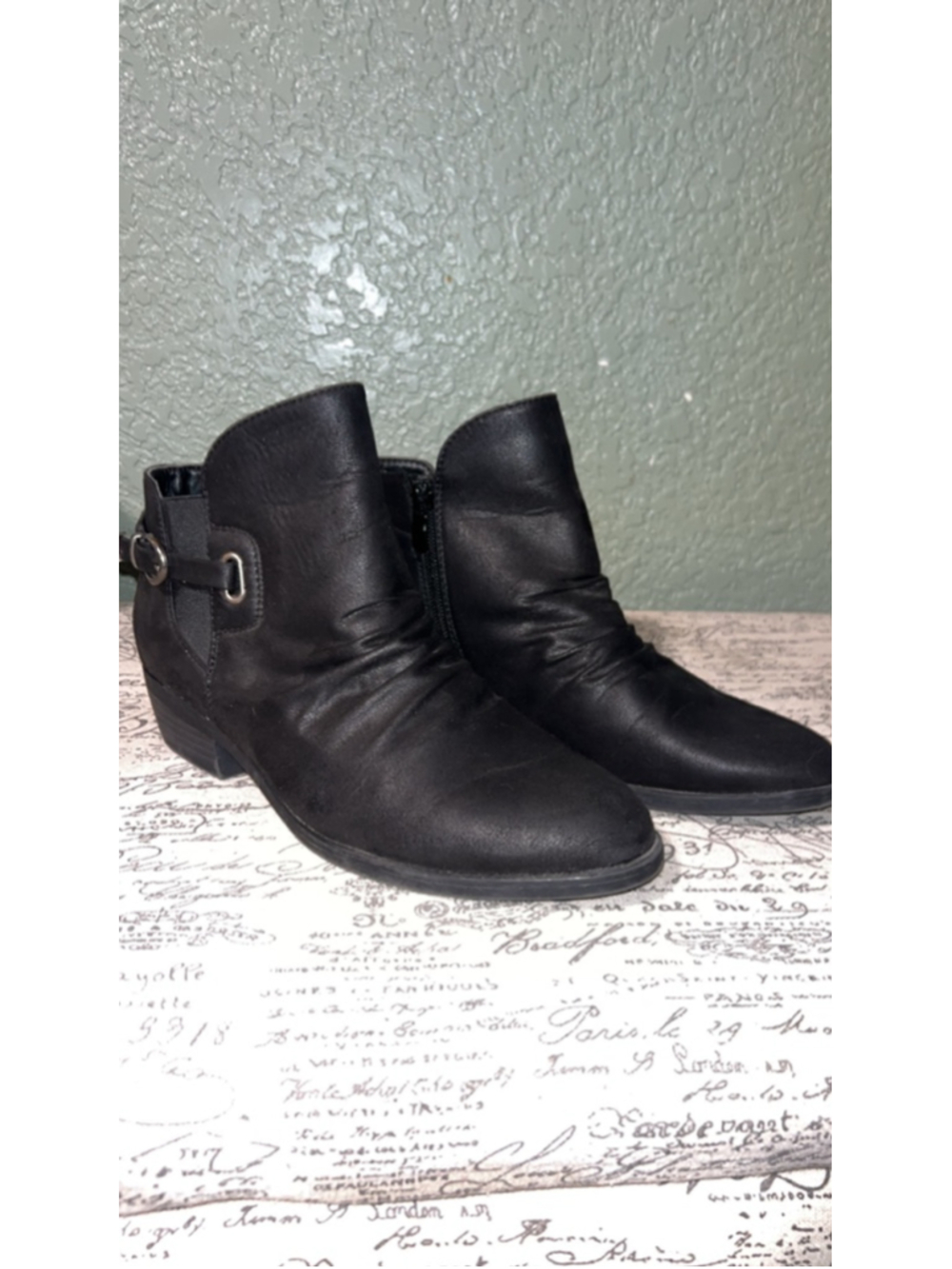 Women's Global Win Black Ankle Boots & Booties Size 6.5